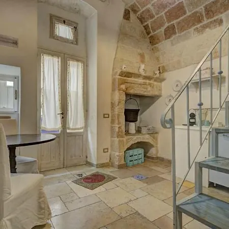 Casa Fiore Bed & Breakfast 3*