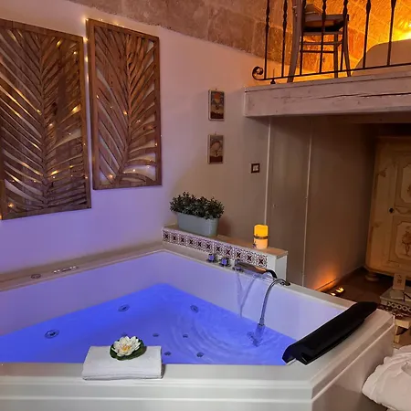 לינה וארוחת בוקר Casa Fiore פולינאנו א מארה